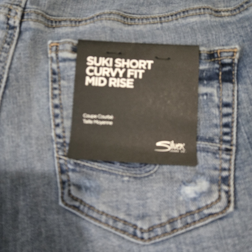 W29 L4 Silver Jeans Co. NWT  Women's Shorts. Suki Short Curvy Fit Mid Rise. - Picture 10 of 14